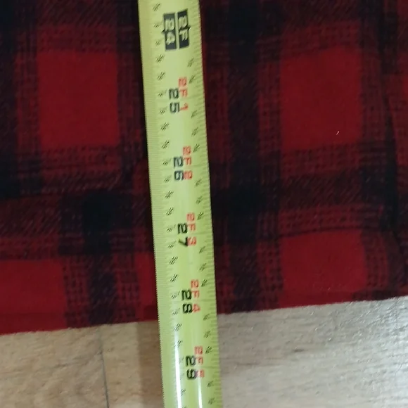 Woolrich Men's Classic Red and Black Checkered Jacket - Picture 7 of 13